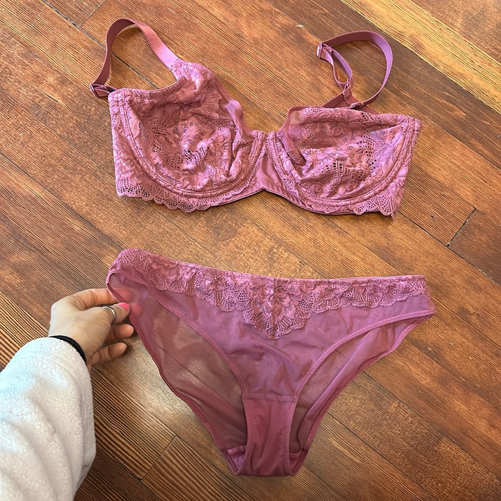 HSIA NEW Set 34DD